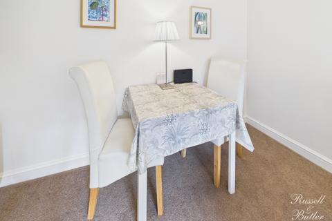undefined, Paynes Court, High Street, Buckingham, Buckinghamshire, MK18