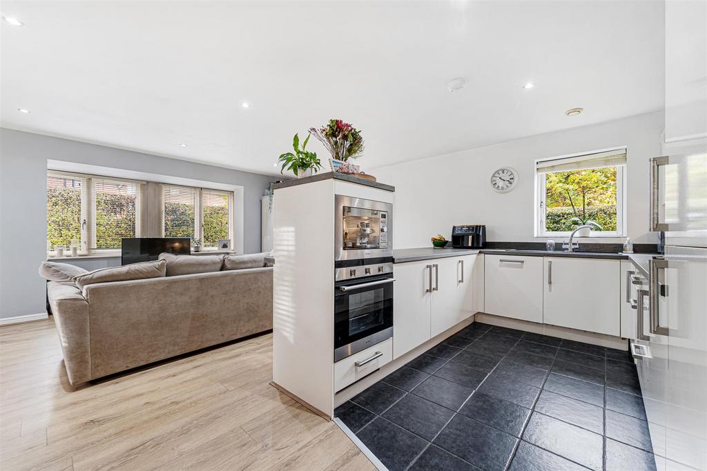 Kitchen 2