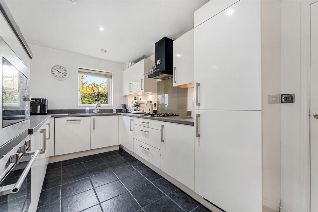 Kitchen 3