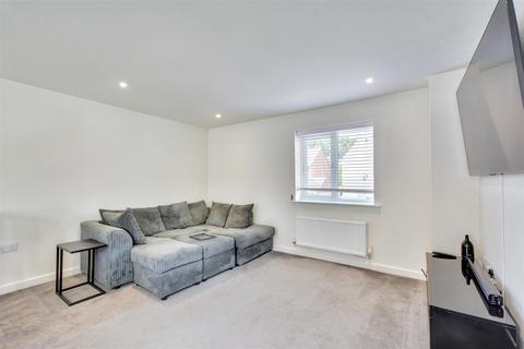 undefined, Withnall Close, Gedling, Nottingham