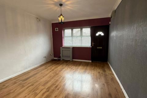 1 bedroom ground floor flat for sale, High Street, Sheerness ME12