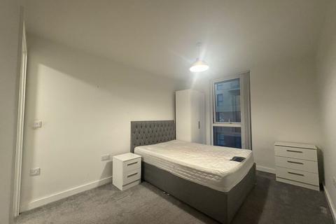 2 bedroom apartment to rent, Adelphi Wharf, Salford