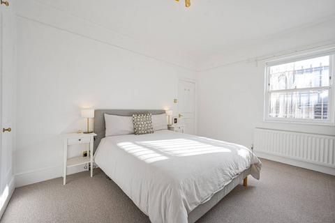 2 bedroom maisonette to rent, Fulham Road, Parsons Green, London, SW6