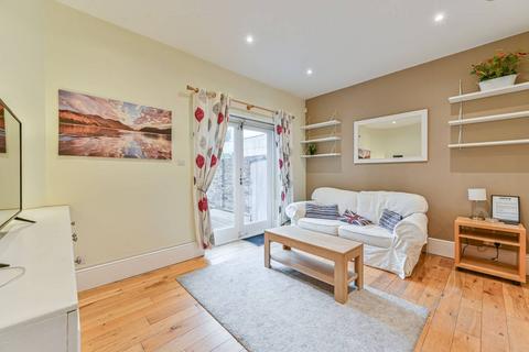1 bedroom flat to rent, The Chase, Clapham Common North Side, London, SW4