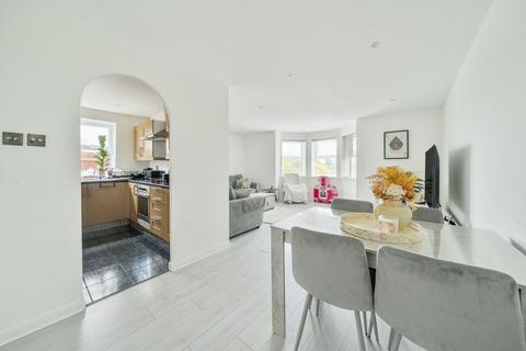 undefined, Portsmouth Road, Surbiton, KT6