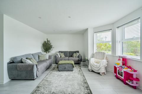 undefined, Portsmouth Road, Surbiton, KT6