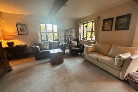 3 bedroom detached house for sale, Wateringbury Road, West Malling ME19
