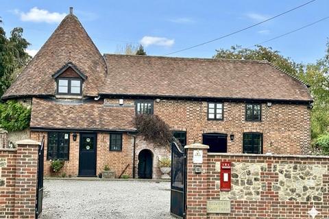 4 bedroom detached house for sale, Wateringbury Road, West Malling ME19