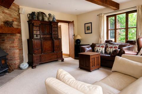 4 bedroom detached house for sale, Wateringbury Road, West Malling ME19