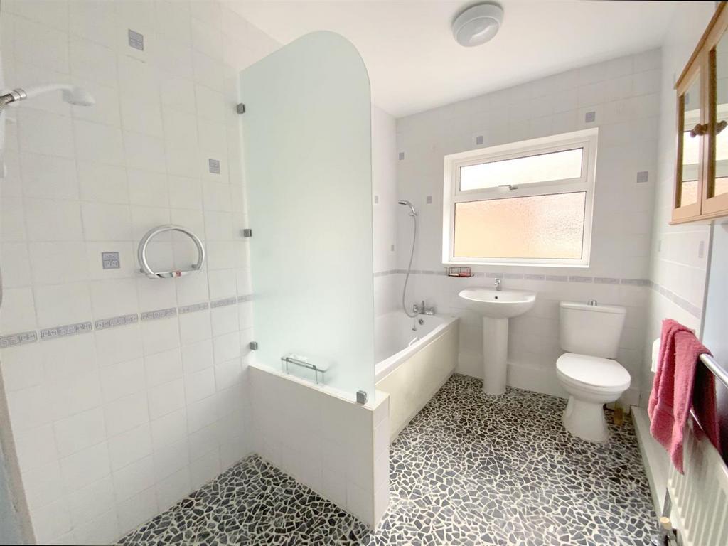 Resized IMG 5825..jpg