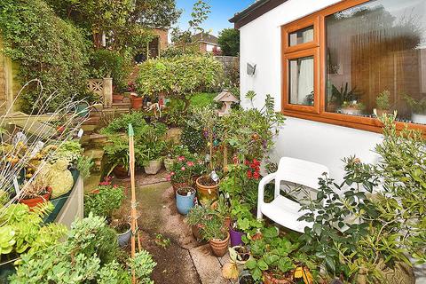 4 bedroom semi-detached house for sale, Rollestone Crescent, Pennsylvania, Exeter, EX4