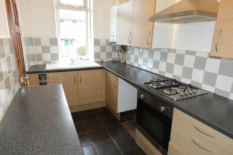 2 bedroom terraced house to rent, Horsfall Street, Morley
