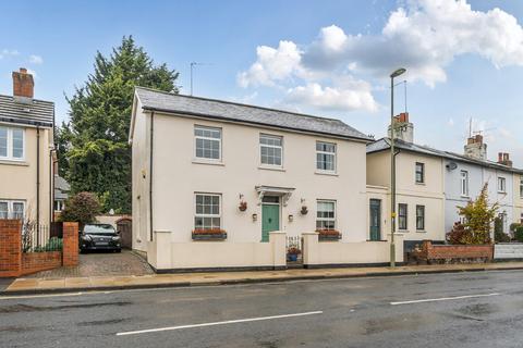 4 bedroom link detached house for sale, Butts Road, Alton, Hampshire, GU34