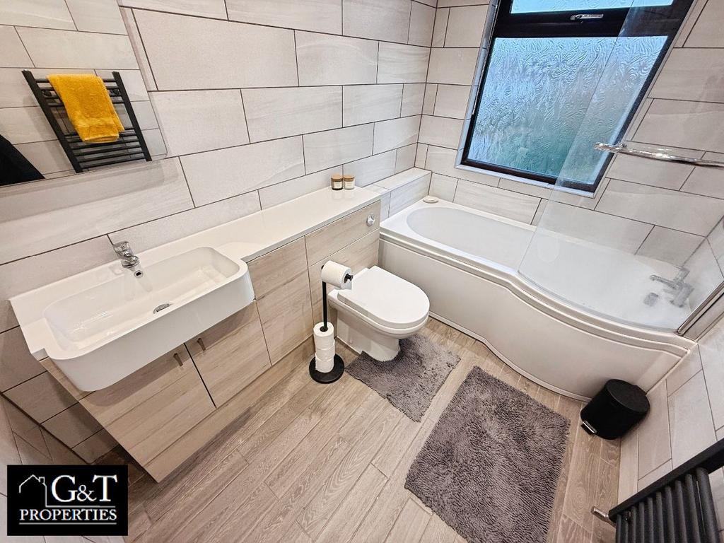Family bathroom