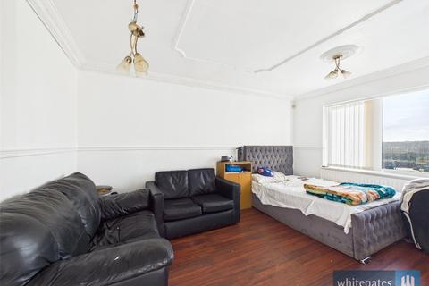 undefined, Eversley Drive, Bradford, West Yorkshire, BD4