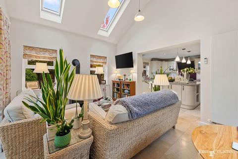 4 bedroom detached bungalow for sale, Spalding