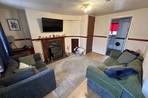 2 bedroom terraced house to rent, Maendu Street, Brecon, LD3