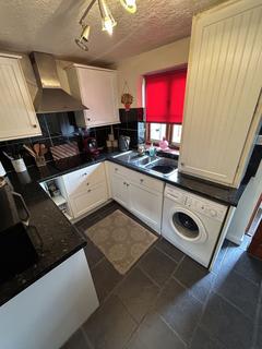 2 bedroom terraced house to rent, Maendu Street, Brecon, LD3