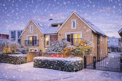 undefined, Station Road, Beaconsfield HP9