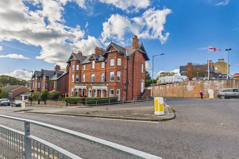 2 bedroom flat to rent, Chubb Hill Road, Whitby YO21