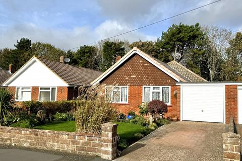 3 bedroom bungalow for sale, Warwick Close, Lee-on-the-Solent
