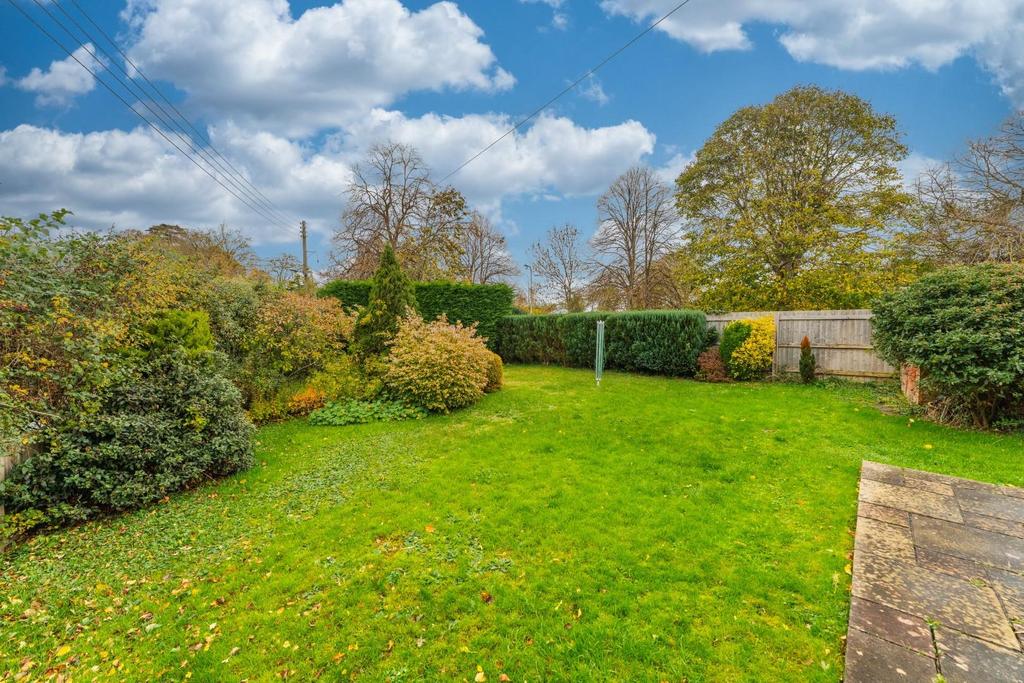 2 Tripps Corner, Yatton, BS49 4 JW 11.jpeg