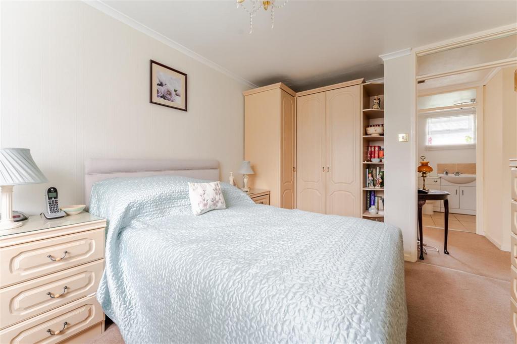 2 Tripps Corner, Yatton, BS49 4 JW 27.jpg