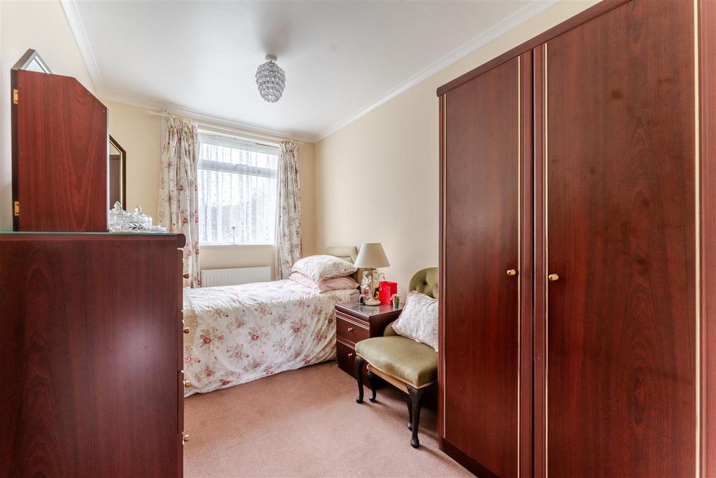 2 Tripps Corner, Yatton, BS49 4 JW 34.jpg