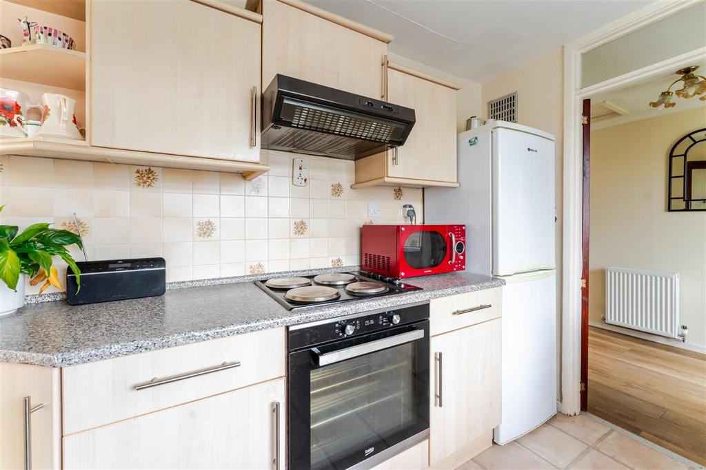 2 Tripps Corner, Yatton, BS49 4 JW 55.jpg