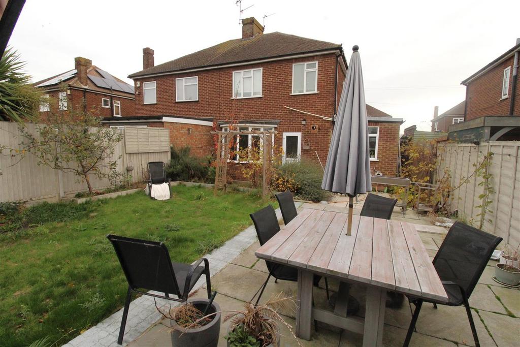 Garden 4.JPG
