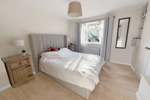 2 bedroom terraced house for sale, Knowlands, Highworth, Swindon, SN6
