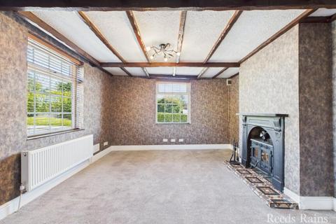 undefined, Main Road, Sproatley, Hull, HU11 4PA