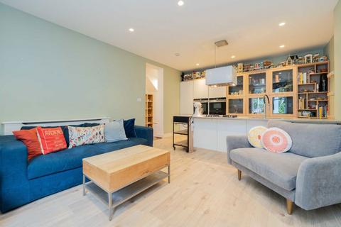 2 bedroom flat for sale, Elgin Avenue, Maida Vale W9