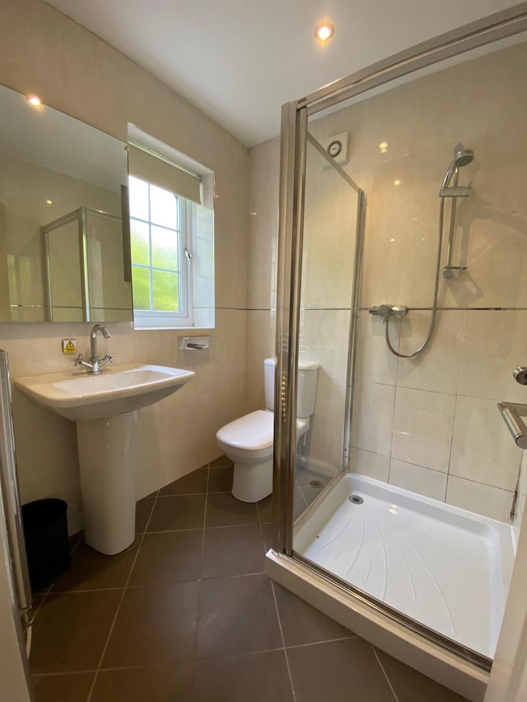 12 WT bathroom 1