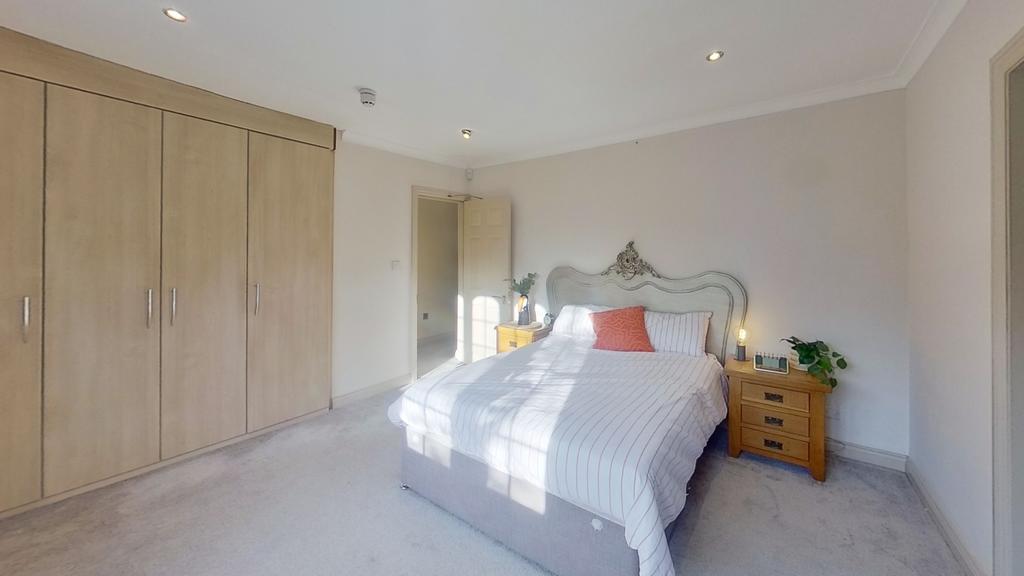 Bedroom (26)