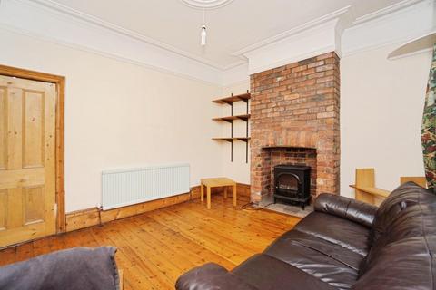 2 bedroom terraced house to rent, Eyam Road, Crookes, Sheffield