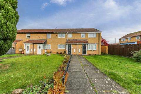 3 bedroom terraced house for sale, Amberley Chase, Killingworth, NE12