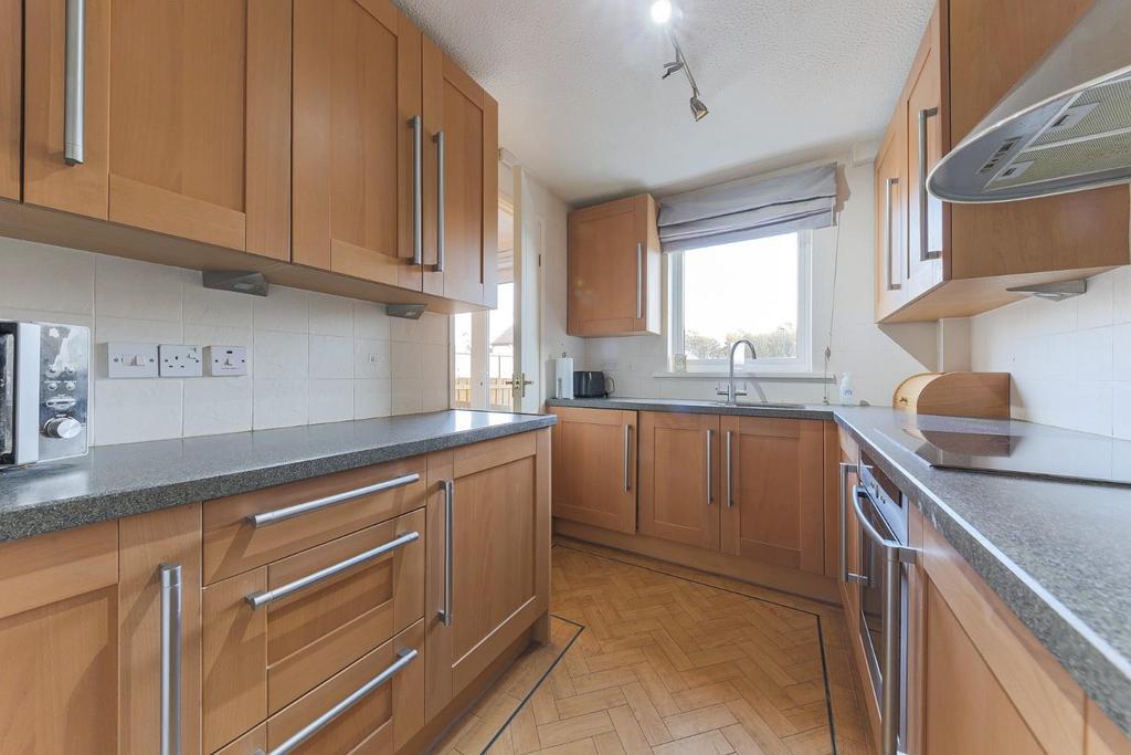 Kitchen .jpg