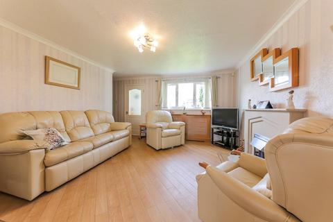 3 bedroom terraced house for sale, Amberley Chase, Killingworth, NE12