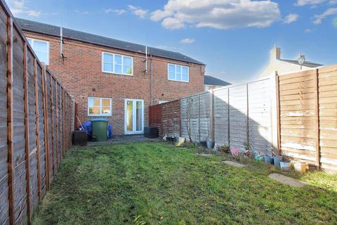 2 bedroom house for sale, Kingsgate, Aylesbury