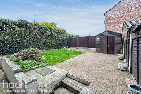 3 bedroom semi-detached house for sale, Bergholt Road, Colchester