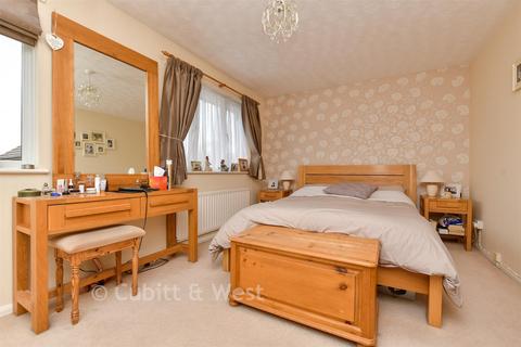 undefined, Crocus Close, Croydon, Surrey