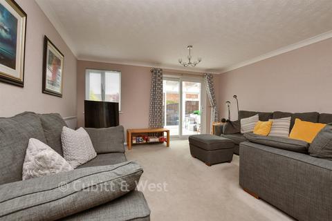 4 bedroom detached house for sale, Crocus Close, Croydon, Surrey