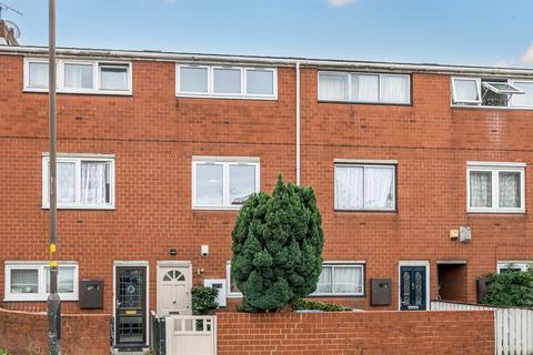 undefined, Woods Road, London