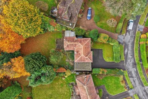3 bedroom detached house for sale, Beacon Close, Crowborough, TN6