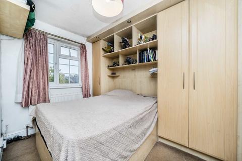 undefined, Browning Avenue, London W7