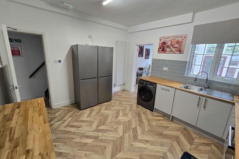 1 bedroom terraced house to rent, 117 Ilkeston Road, Nottingham NG7