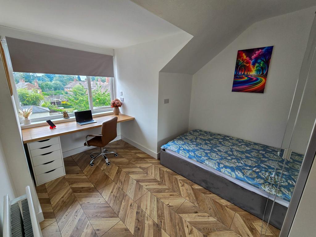 Whats App Image 2025-10-08 at 11.33.52 (10).jpeg