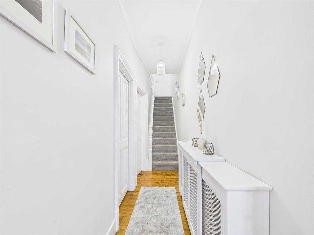Hallway.jpg