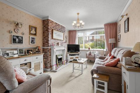 3 bedroom semi-detached house for sale, Murcott Road West, Whitnash, Leamington Spa